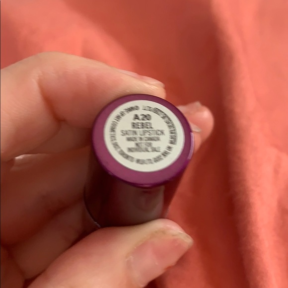 Mac mini lipstick - Picture 2 of 2